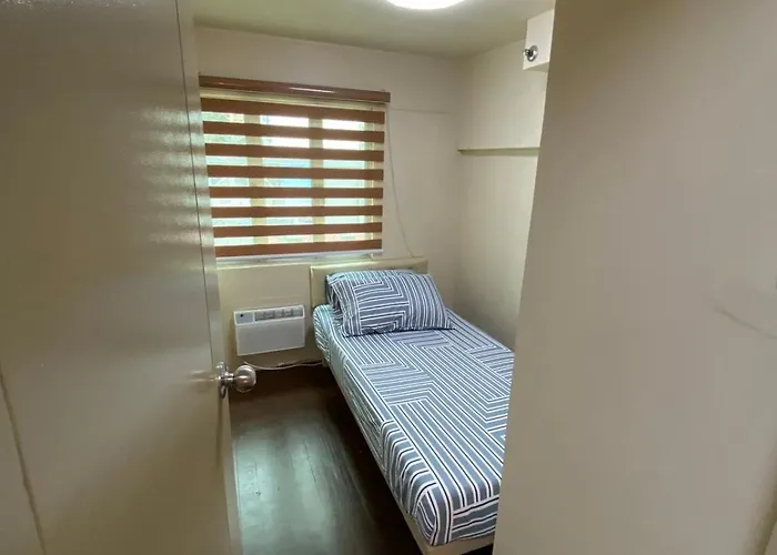 Apartment Whereabouts Midway Condotel *